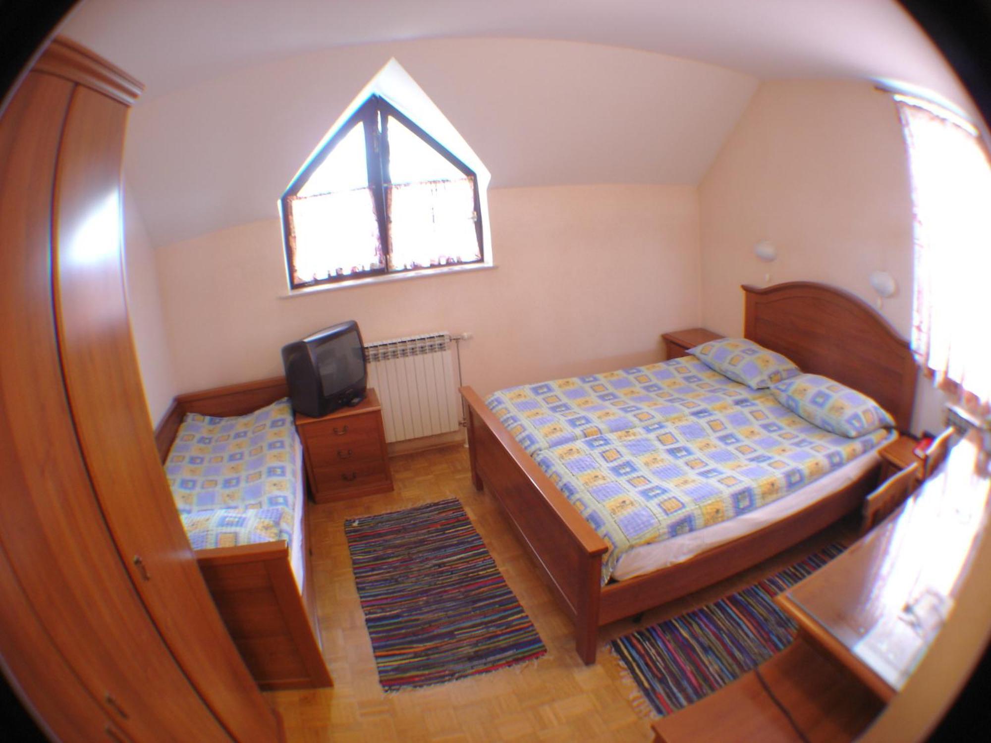 Guesthouse Janez Maribor Exterior photo